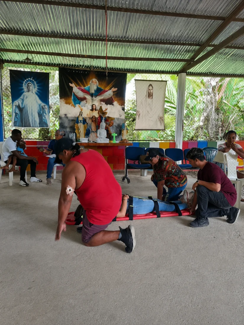 CAPACITACION 1ER RESPONDIENTE (9)